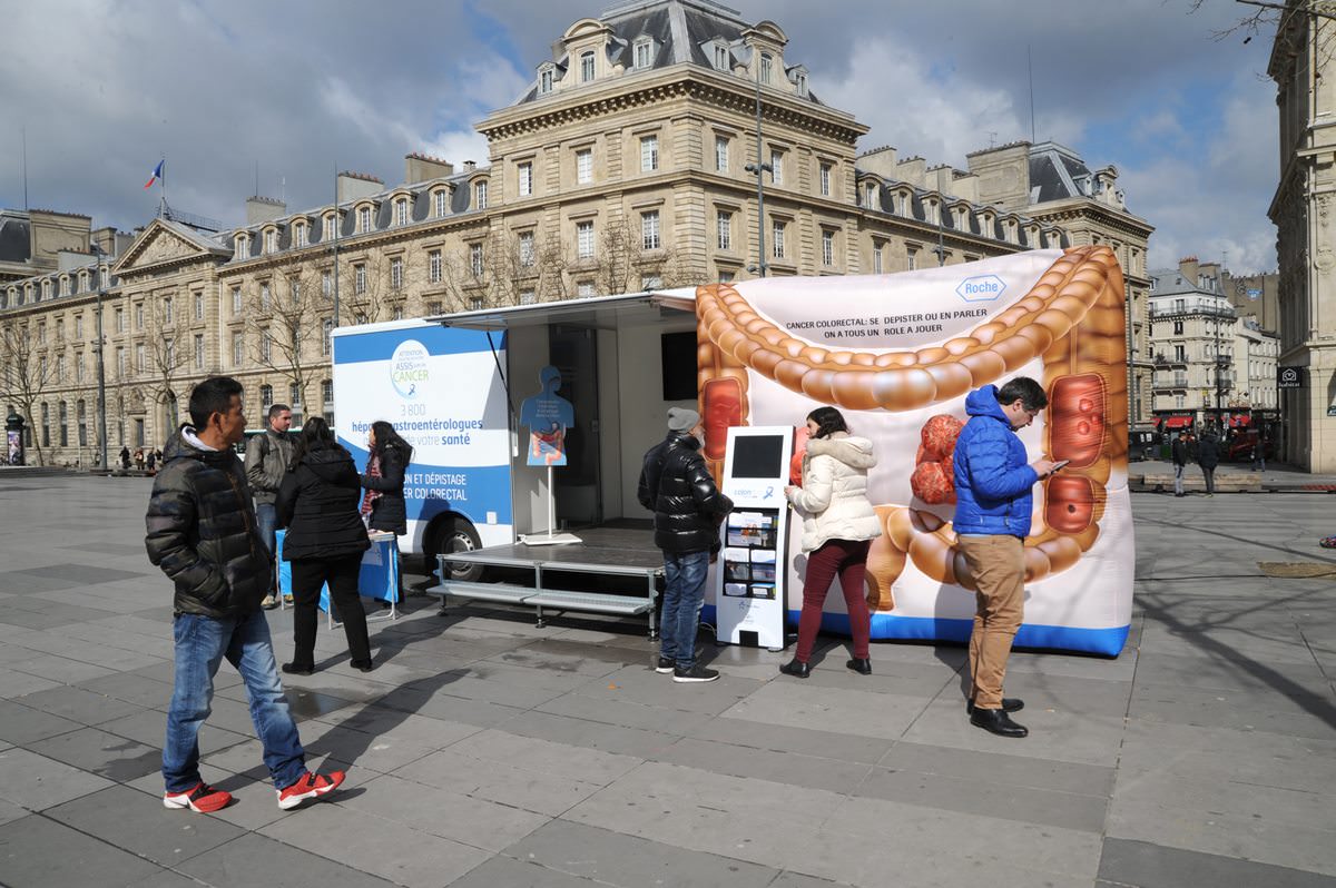 Mars Bleu à Paris : mieux s’informer sur le dépistage organisé du cancer colorectal